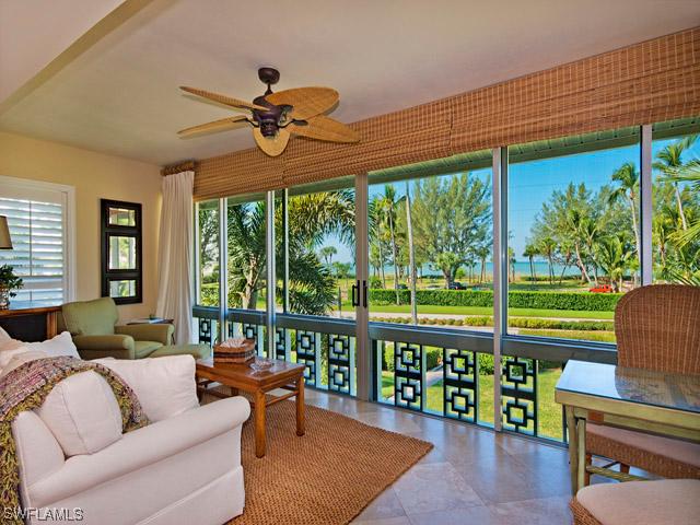 2082 Gulf Shore Blvd. #204, Naples, FL