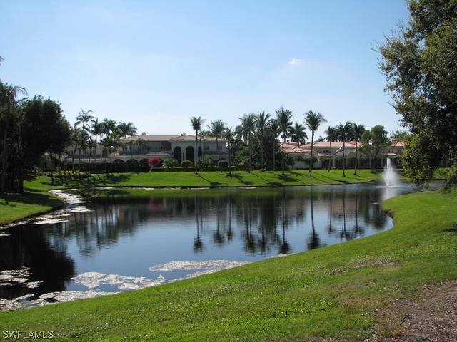364 Colony Dr., Naples, FL 34108