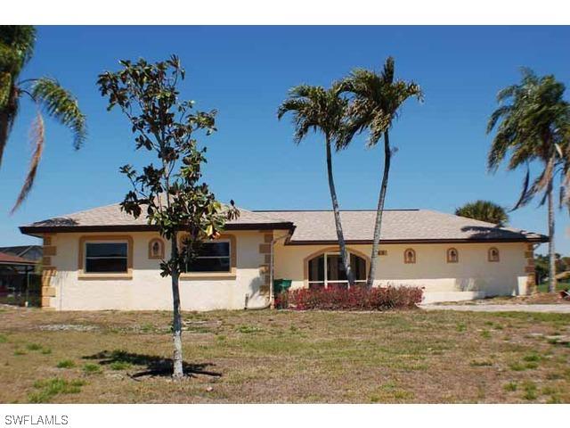 169 Baltusrol Dr., Naples, FL 34113