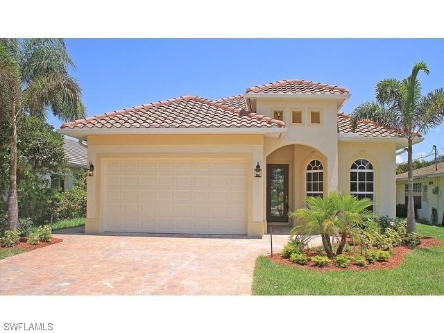 673 95th Ave., Naples, FL 34108