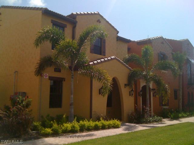 8997 Cambria Cir. #2001, Naples, FL 34113