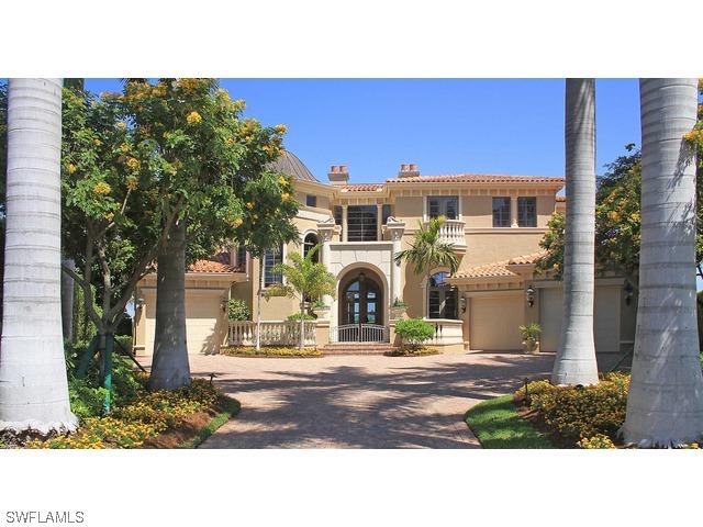 205 Bahia Point, Naples, FL 34103