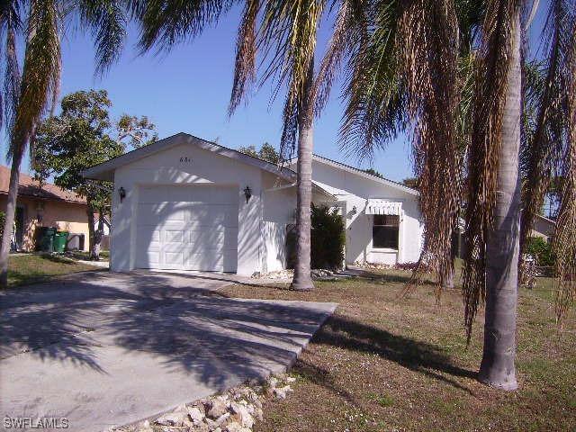 681 109th Ave., Naples, FL