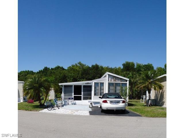 8 Garnet Dr., Naples, FL