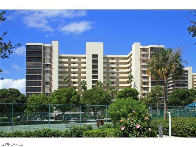 11 Bluebill Ave. #202, Naples, FL 34108