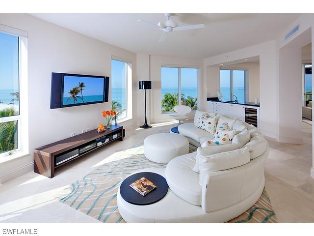 1801 Gulf Shore Blvd. #401, Naples, FL 34102