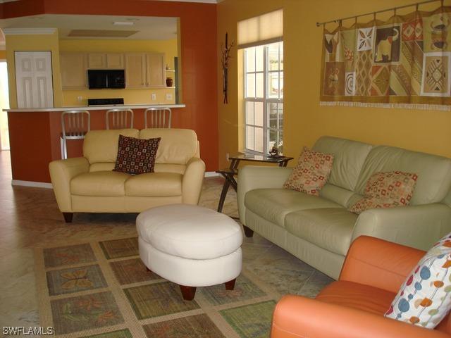 687 Wiggins Lake Dr. #101, Naples, FL