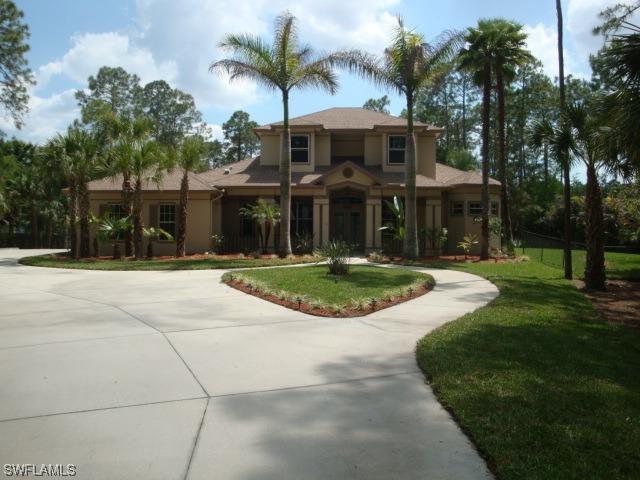 4330 7th Ave., Naples, FL 34119