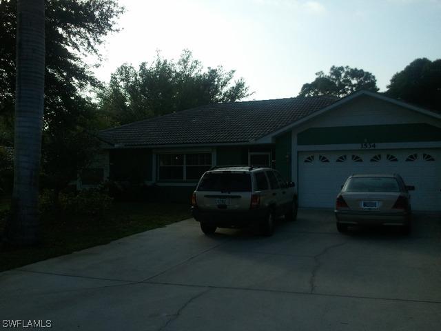 1534 Northgate Dr., Naples, FL 34105