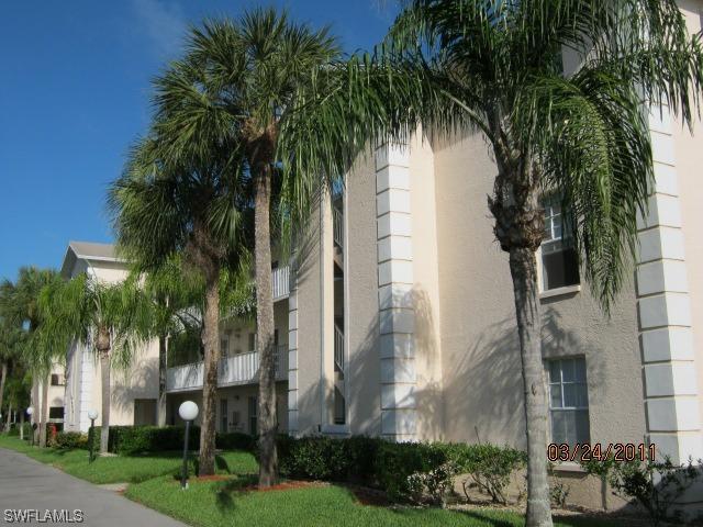 9580 Victoria Ln. #204, Naples, FL