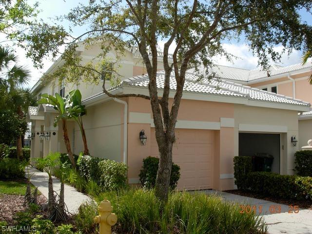 4630 Hawks Nest Dr. #201, Naples, FL 34114
