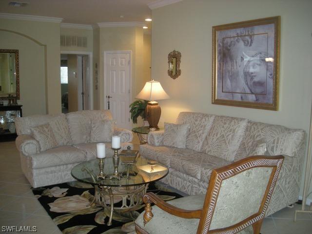 3896 Forest Glen Blvd. #202, Naples, FL 34114