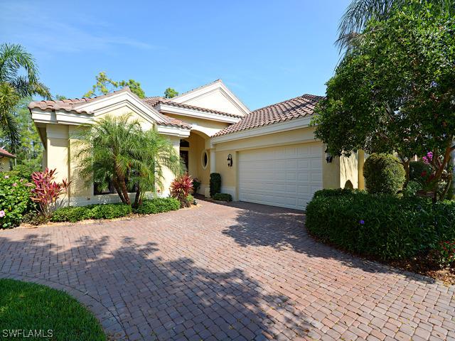 2867 Lone Pine Ln., Naples, FL 34119