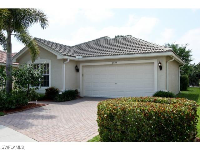 2025 Painted Palm Dr., Naples, FL 34119