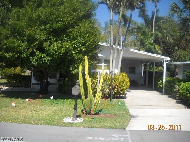 504 Charlemagne Blvd., Naples, FL 34112