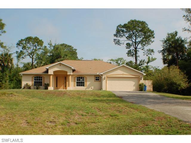 2621 20th Ave., Naples, FL 34120