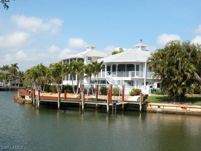 250 Fiji Ct., Marco Island, FL