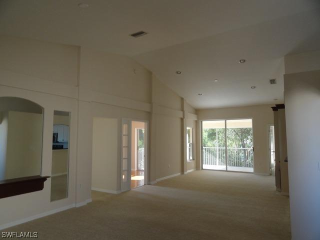 6855 Huntington Lake Cir. #201, Naples, FL 34119