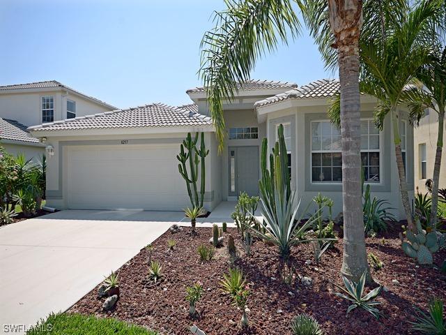 8257 Laurel Lakes Blvd., Naples, FL