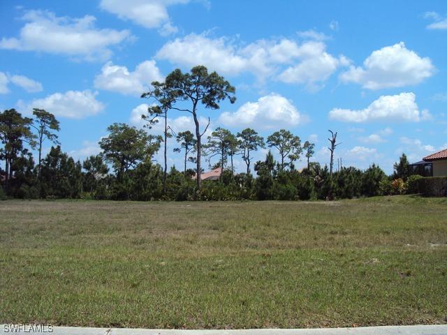 6751 Mossy Glen Dr., Fort Myers, FL 33908