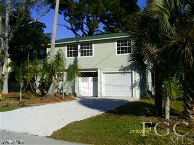 24578 Redfish St., Bonita Springs, FL 34134