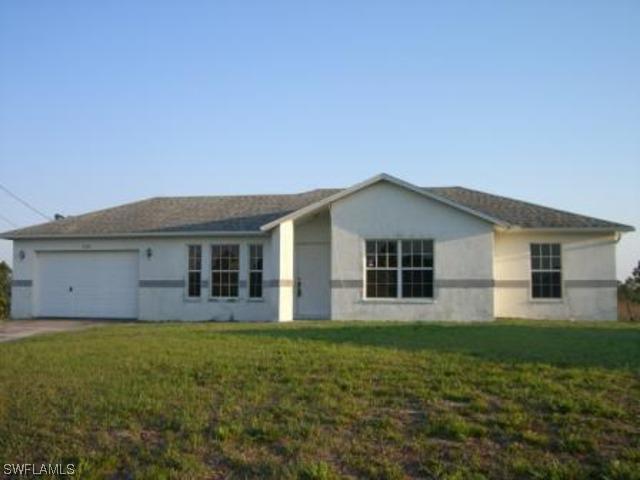 3220 54th Ave., Naples, FL 34120