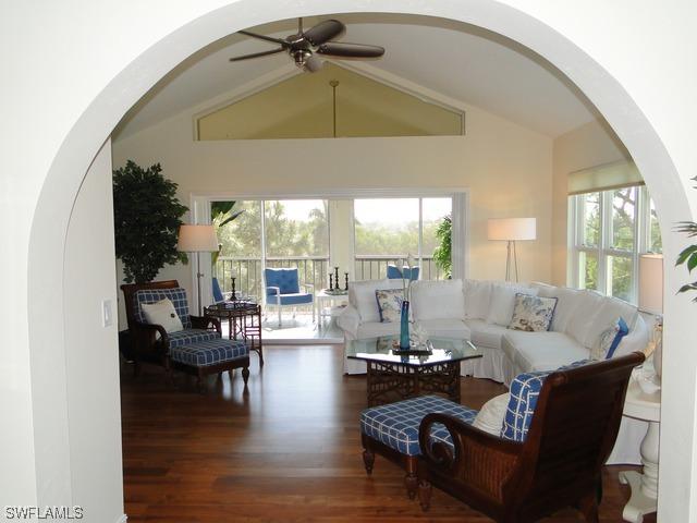 4608 Yacht Harbor Dr. #432, Naples, FL