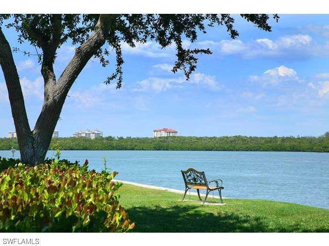 21 Bluebill Ave. #702, Naples, FL