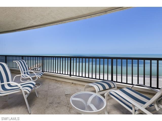 2370 Gulf Shore Blvd. #702, Naples, FL