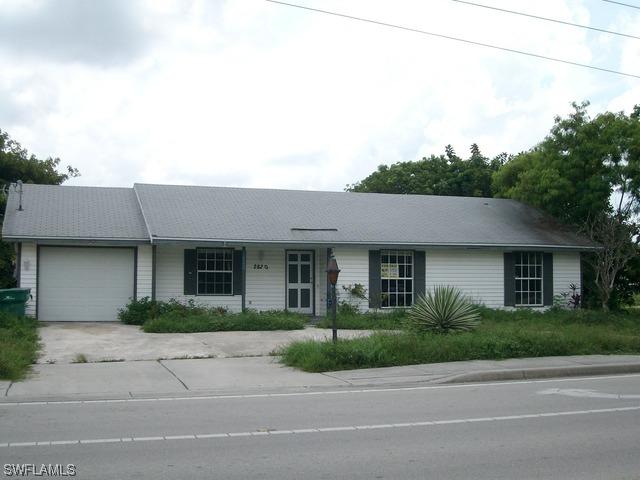 2820 53rd St., Naples, FL 34116