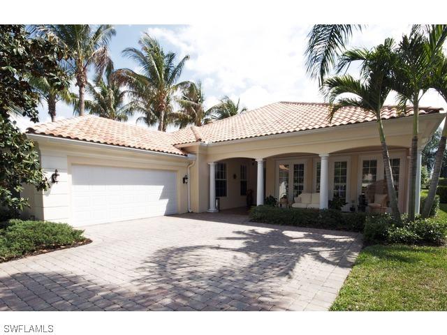 4373 Queen Elizabeth Way, Naples, FL 34119