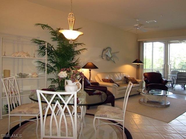 8239 Parkstone Pl. #202, Naples, FL 34120