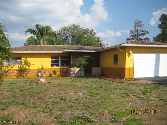 1842 41st Ter., Naples, FL