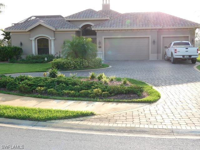 927 Tivoli Ct., Naples, FL 34104