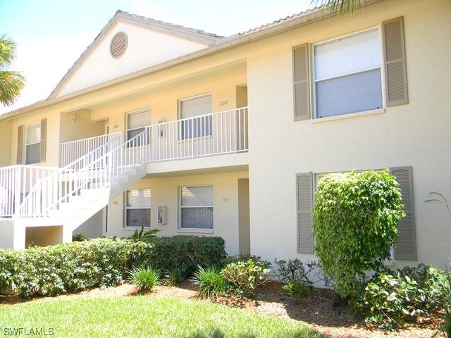 177 Robin Hood Cir. #203, Naples, FL