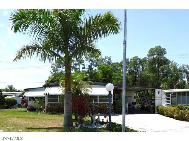 39 Navajo Tr., Naples, FL