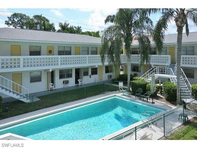 534 4th Ave. #12, Naples, FL