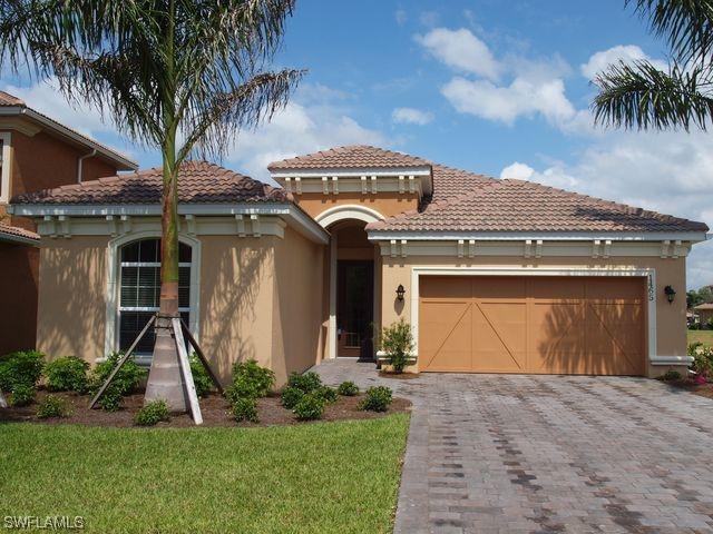 1465 Serrano Cir., Naples, FL 34105