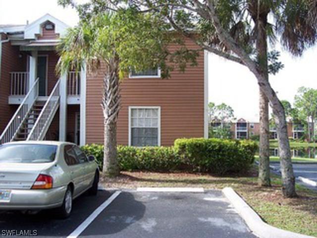 1325 Wildwood Lakes Blvd. #7, Naples, FL 34104