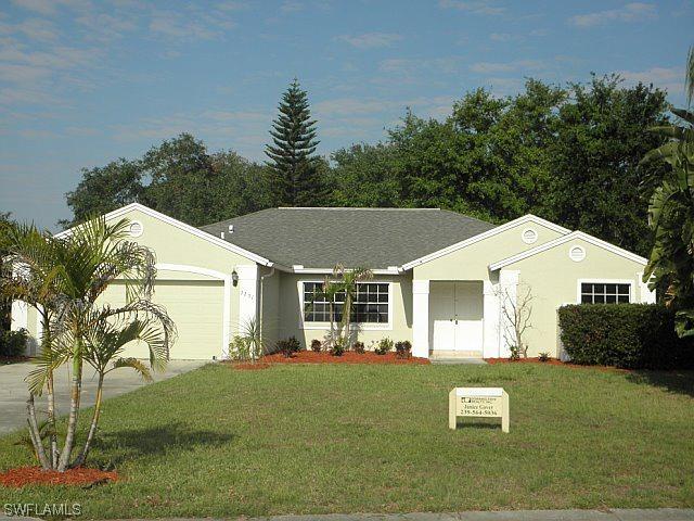 3231 Ruby Red Dr., Naples, FL 34120