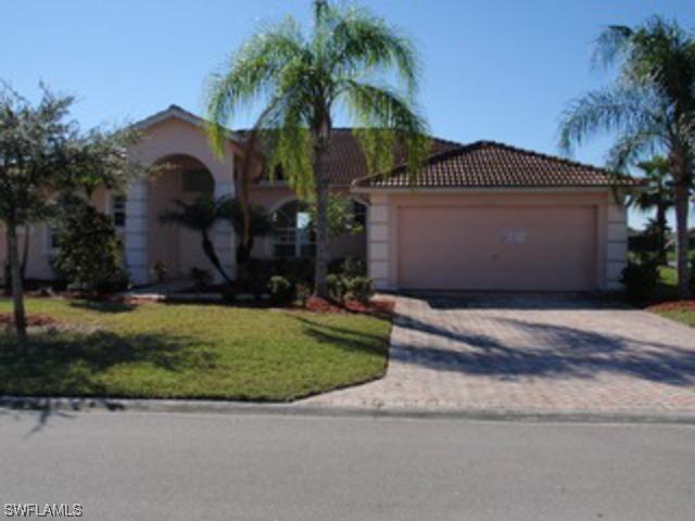 1068 Port Orange Way, Naples, FL 34120