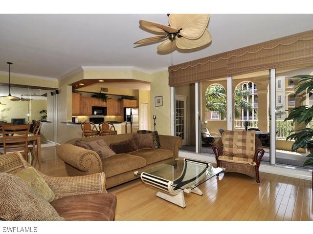 401 Bayfront Pl. #3303, Naples, FL 34102