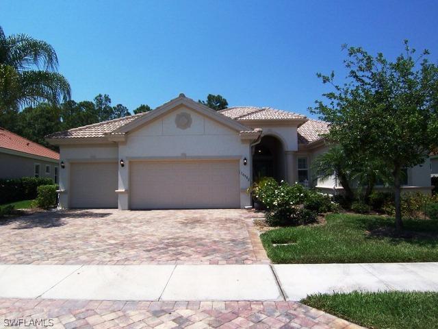 10902 Stonington Ave., Fort Myers, FL 33913