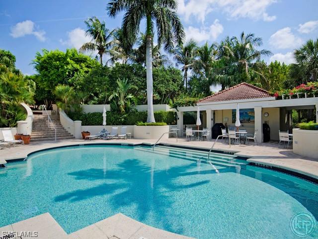 8990 Bay Colony Dr. #202, Naples, FL 34108