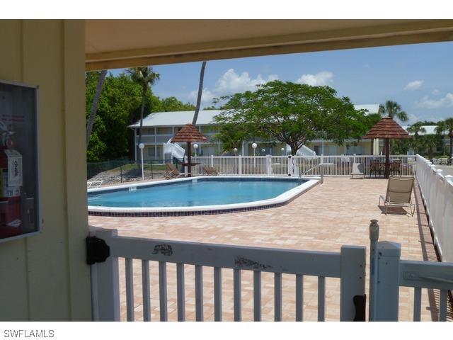 4615 Bayshore Dr. #7, Naples, FL 34112