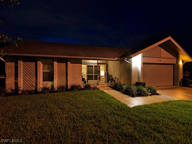 101 Champagne Ct., Naples, FL