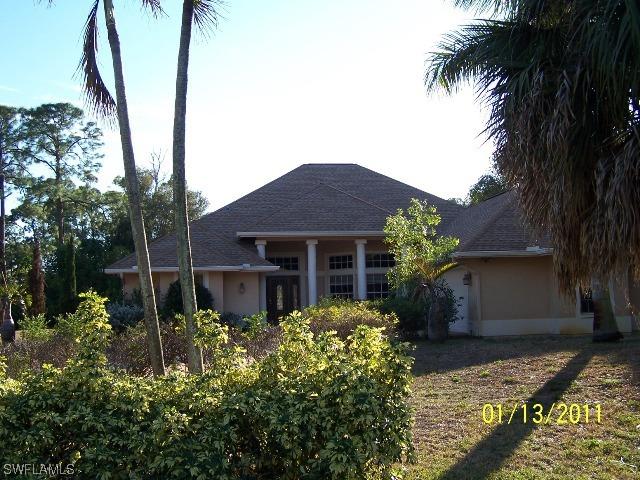 400 Carica Rd., Naples, FL 34108