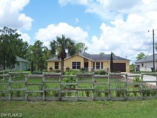 3274 31st Ave., Naples, FL 34120