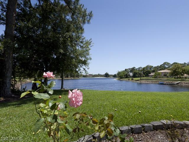 128 Myrtle Rd., Naples, FL 34108