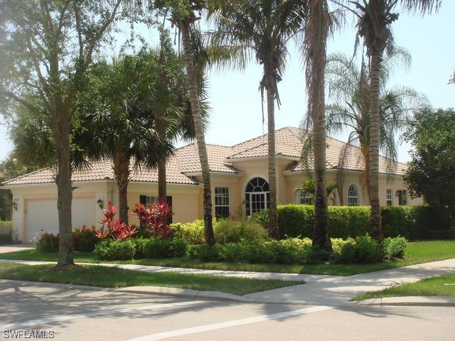 4601 Navassa Ln., Naples, FL